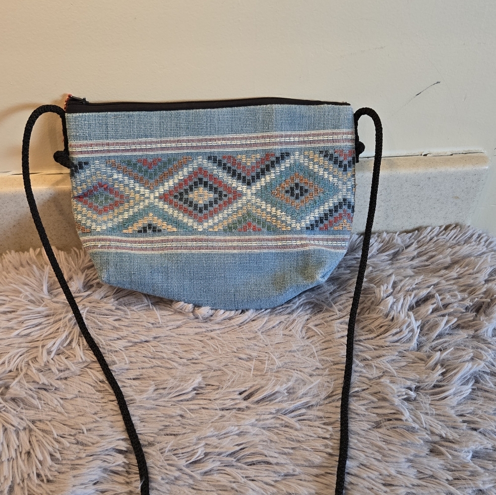 Aztec Crossbody Bag - Picture 4 of 15